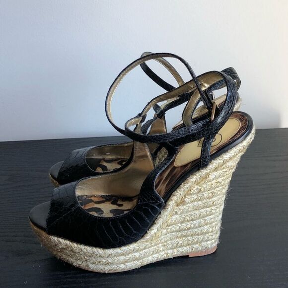 Leather wedges - Picture 2 of 11